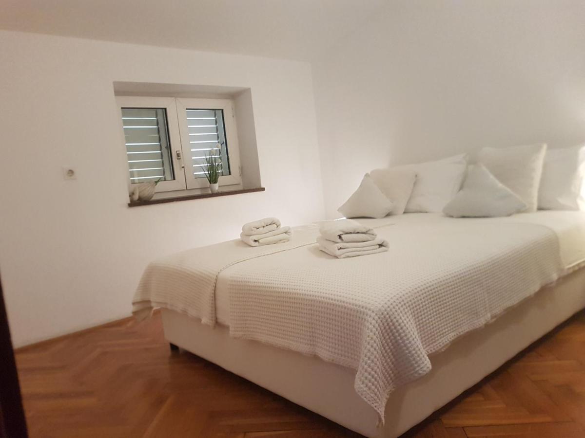 Barun Apartments Kastela Luaran gambar
