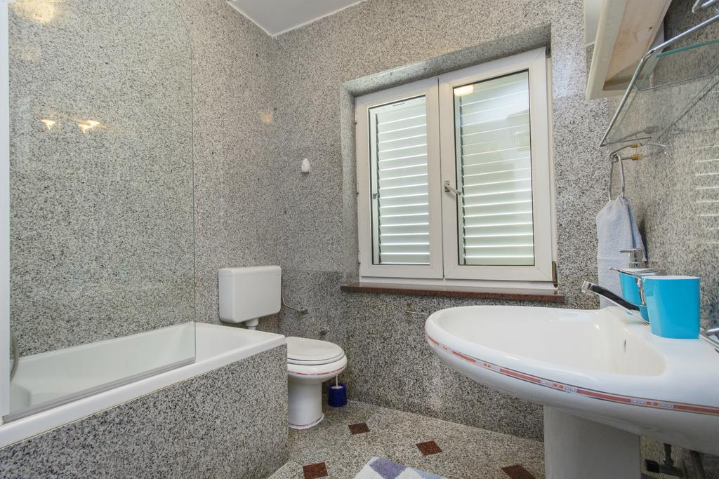 Barun Apartments Kastela Luaran gambar